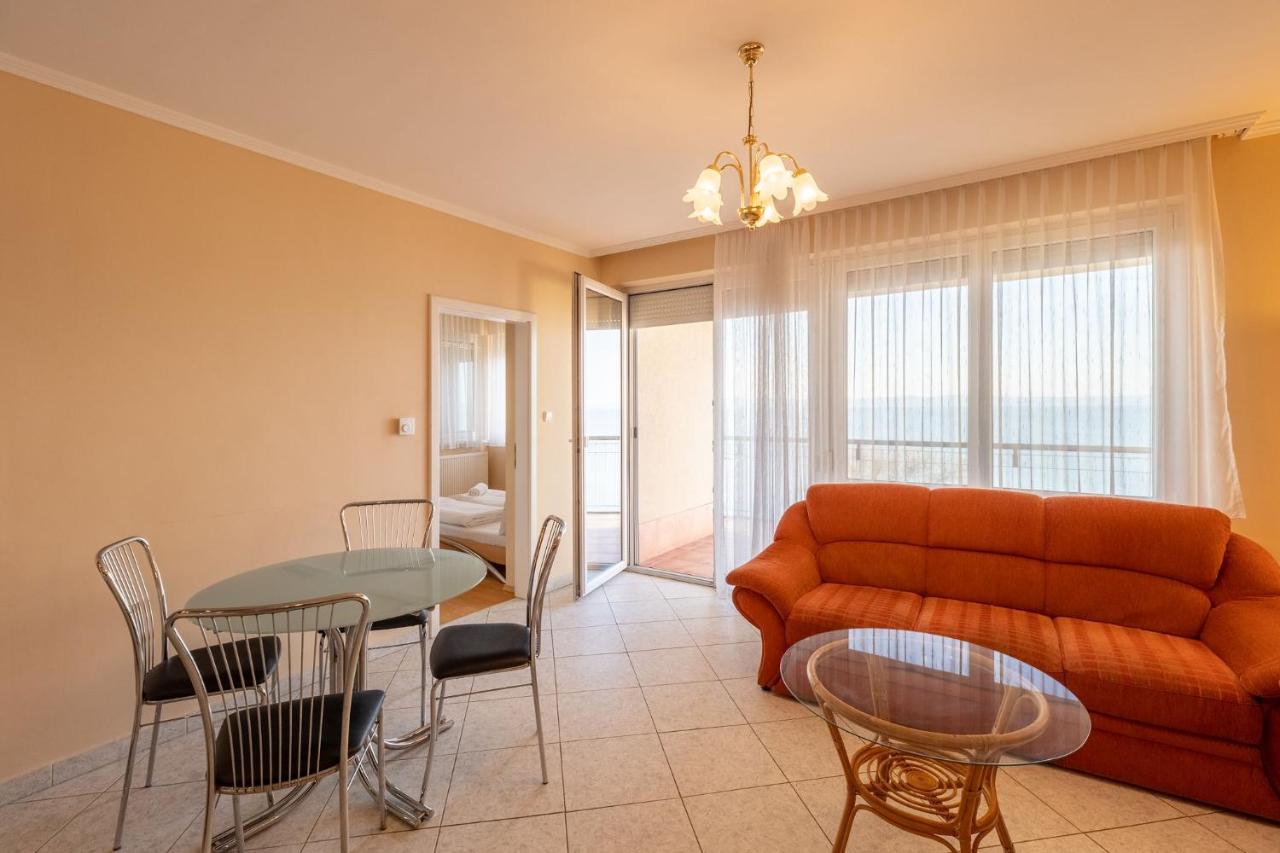Kék Hullám Apartman Siófok Exterior foto