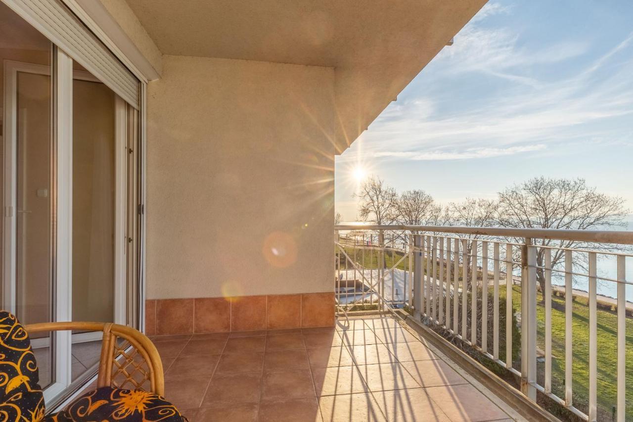 Kék Hullám Apartman Siófok Exterior foto