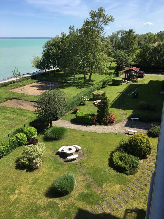 Kék Hullám Apartman Siófok Exterior foto